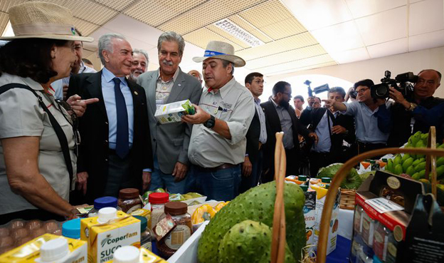 Deputado Carlos Melles integrou a comitiva  presidencial na visita a feira agropecuária em Ribeirão Preto