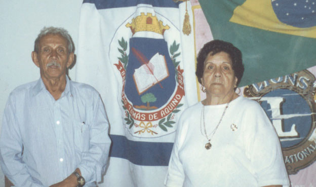 Sr. Armindo, Dona Naninha na sede do Lions Clube de São Tomás de Aquino