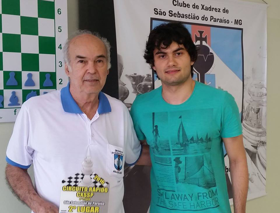 Jair Domingues recebe título de mestre Nacional de Xadrez