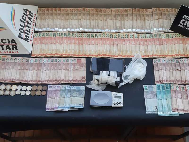 Durante operação conjunta dos policiais militares e civis foram apreendidas drogas e dinheiro