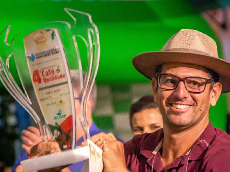 O grande vencedor foi o produtor rural Sebastião Pádua Silva, do Sítio Água Viva, representado pelo filho Ricardo
