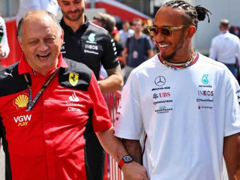 Fred Vasseur (E) seduziu Hamilton a trocar a Mercedes pela Ferrari, assim como Niki Lauda havia seduzido o inglês a trocar a McLaren pela Mercedes em 2014