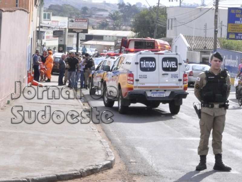 Polícia Militar fez o cerco na região e prendeu dois assaltantes na região do bairro Bela Vista em Paraíso