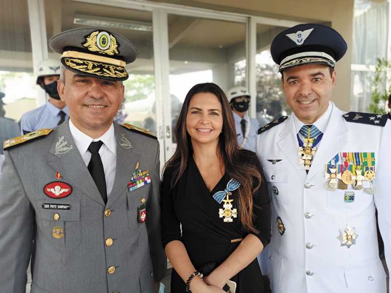 General Pinto Sampaio, Renata Furtado e Brigadeiro Ary Mesquita