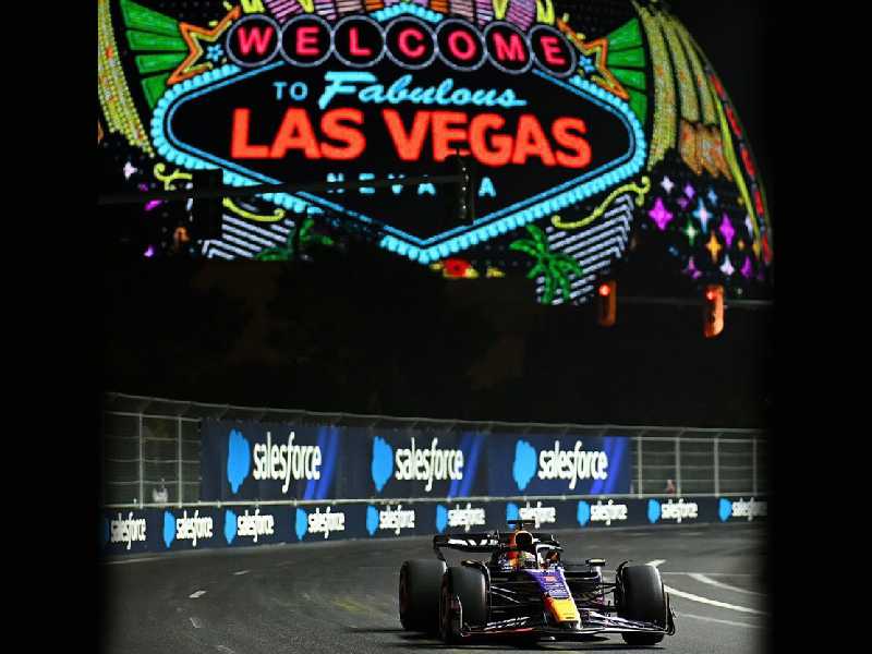 A iluminada Las Vegas noturna pode ser o palco do tetracampeonato de Max Verstappen