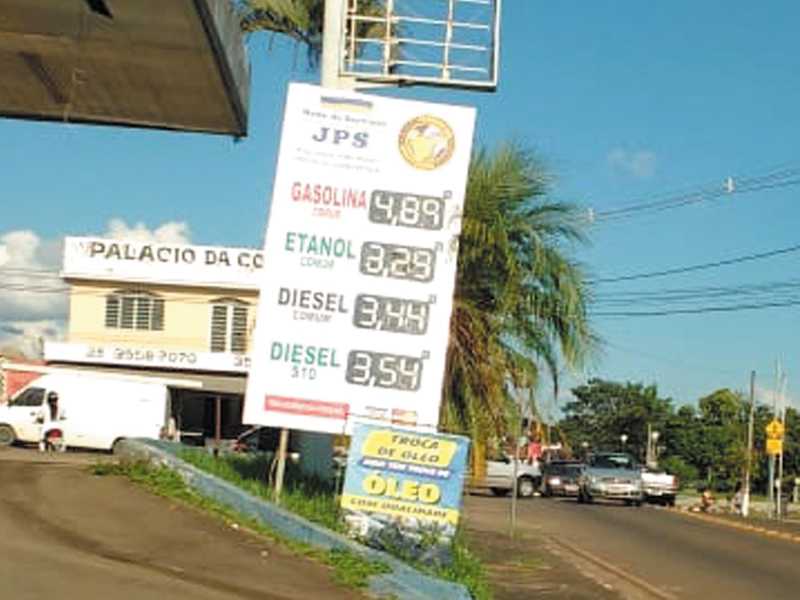 No posto JPS localizado na Av. Brasil ,  no Parque São Judas Tadeu , onde se vende o  litro do Etanol e Diesel mais barato em Paraíso